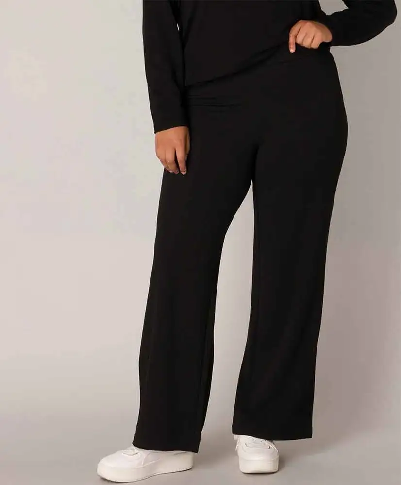 Base Level Curvy Pantalon Arah