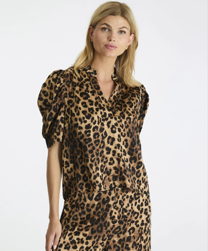 Neo Noir Top Roella Leopard