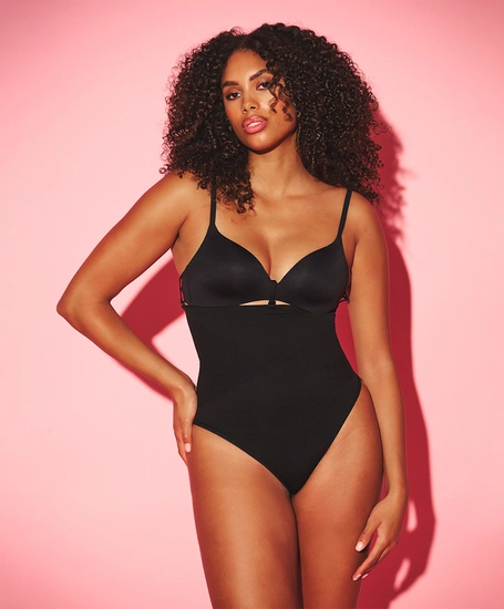 NIKKIE Shapewear String Brief