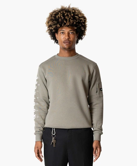 Quotrell Sweater Defender