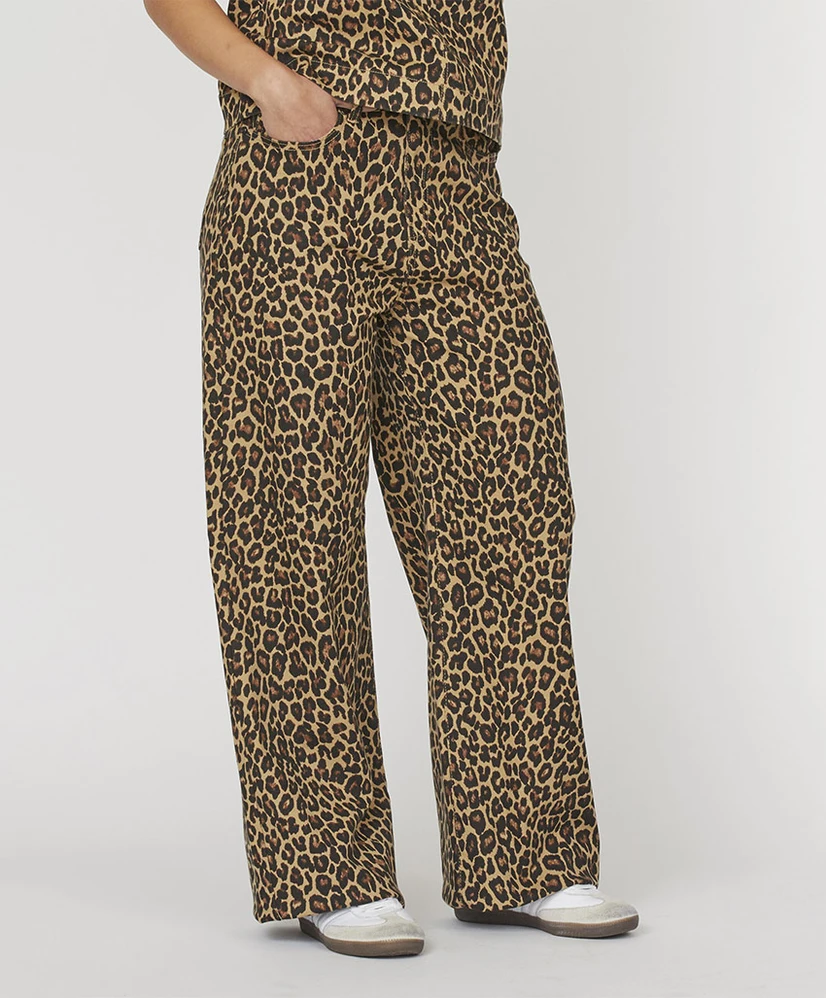 Sisters Point Jeans Owi Leopard