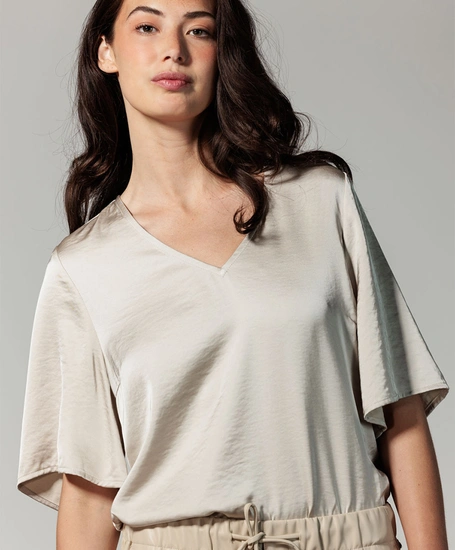 Tramontana Top Hammered Satin