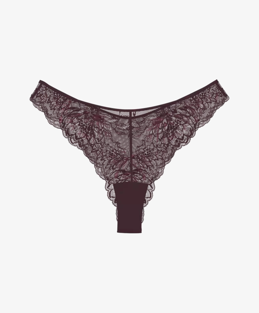 Triumph Brazilian String Amourette Charm